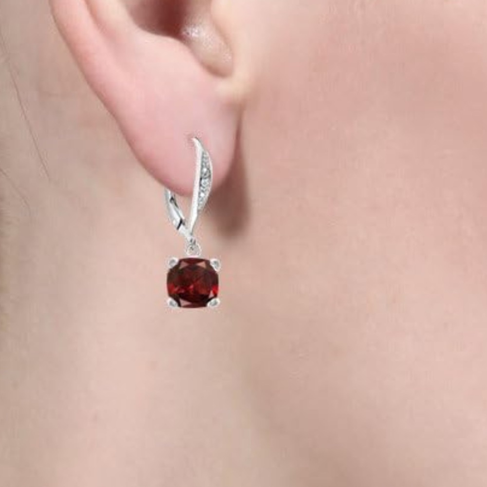 Red Garnet & White Diamond Sterling(925)Earrings